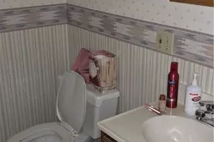 1218 Fortier Rd, Geneva, OH 44041 - Photo 8