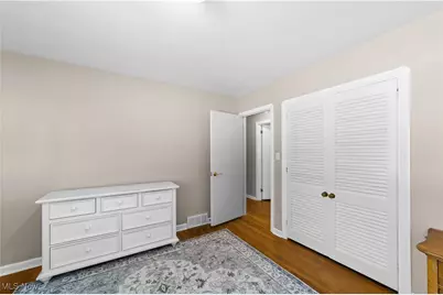 250 Schocalog Road, Akron, OH 44313 - Photo 34