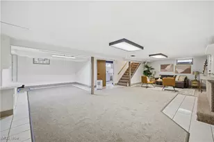 211 Aldrich Rd, Youngstown, OH 44515 - Photo 24