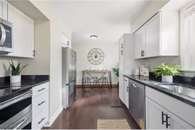 211 Aldrich Road, Youngstown, OH 44515 - Photo 8