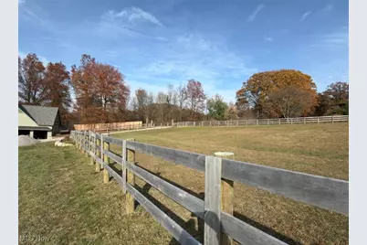 8830 Mentor Road, Chardon, OH 44060 - Photo 46