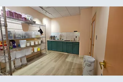 822 Kumho Drive #103, Fairlawn, OH 44333 - Photo 10