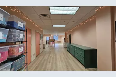 822 Kumho Drive #103, Fairlawn, OH 44333 - Photo 8