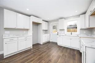 3101 Wagoner St, Akron, OH 44319 - Photo 6