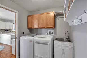 111 Charles Ave, Amherst, OH 44001 - Photo 12