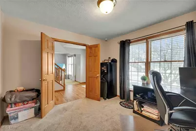 111 Charles Avenue, Amherst, OH 44001 - Photo 4