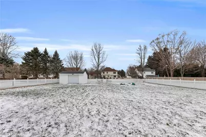111 Charles Avenue, Amherst, OH 44001 - Photo 40