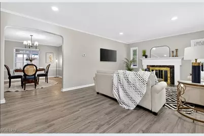 627 Greenwood Avenue, Akron, OH 44320 - Photo 6