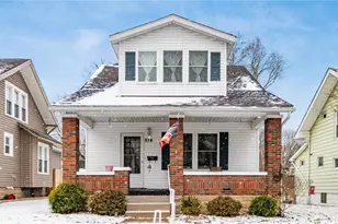 914 Taylor Ave, Cambridge, OH 43725 - Photo 1