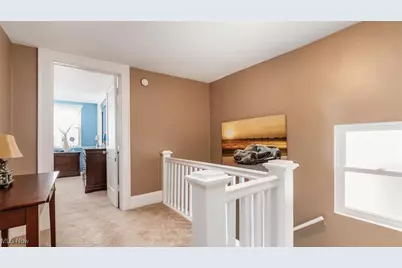 914 Taylor Avenue, Cambridge, OH 43725 - Photo 16