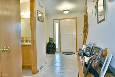 5089 Winslow Drive, Mineral Ridge, OH 44440 - Photo 6