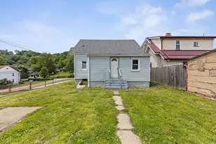 3360 West St, Weirton, WV 26062 - Photo 6