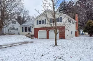 140 Roshon Dr, Medina, OH 44256 - Photo 2