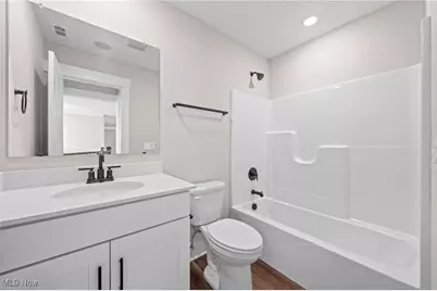 1166 Reserve Boulevard, Wadsworth, OH 44281 - Photo 32