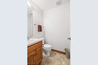 635 Quinten Avenue NW, Strasburg, OH 44680 - Photo 30