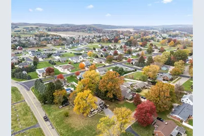 635 Quinten Avenue NW, Strasburg, OH 44680 - Photo 16