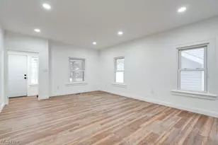 3261 Altamont Ave, Cleveland Heights, OH 44118 - Photo 4