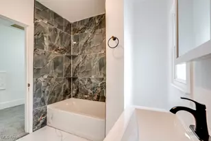 3261 Altamont Ave, Cleveland Heights, OH 44118 - Photo 14