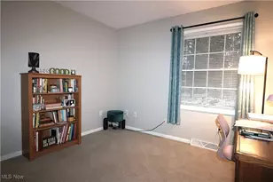 102 Fairway Cir, Norwalk, OH 44857 - Photo 10