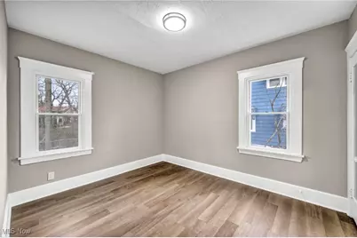 17512 Allien Avenue, Loveland, OH 44111 - Photo 10