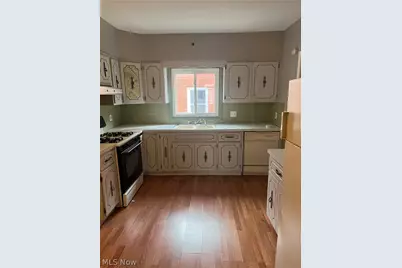 4902 E 109th Street, Garfield Heights, OH 44125 - Photo 14