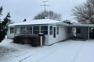 224 Walden Rd, Heath, OH 43056 - Photo 1