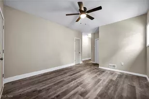 896 E 143rd St, Loveland, OH 44110 - Photo 18