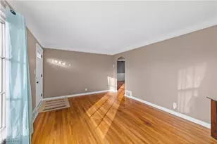 14812 Fernway Ave, Loveland, OH 44111 - Photo 6