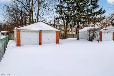845 Charles Street, Willowick, OH 44095 - Photo 36