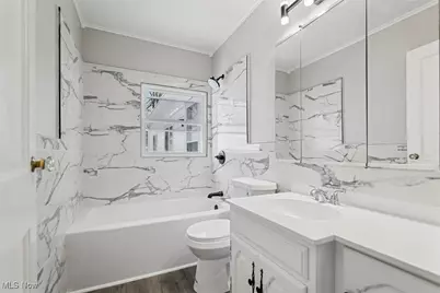 1937 Highlawn Avenue, Youngstown, OH 44509 - Photo 10