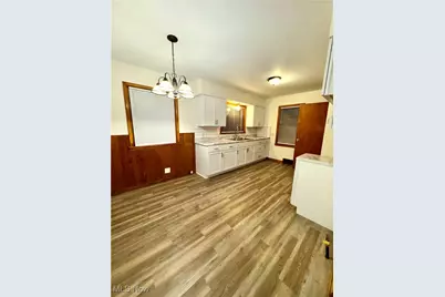 435 Manchester Avenue, Youngstown, OH 44509 - Photo 6