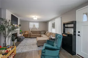 10190 Valleydale St SE, Magnolia, OH 44643 - Photo 4