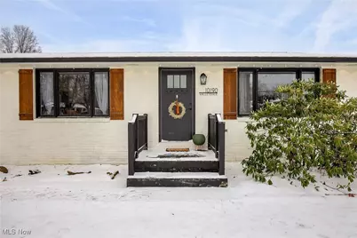 10190 Valleydale Street SE, Magnolia, OH 44643 - Photo 2