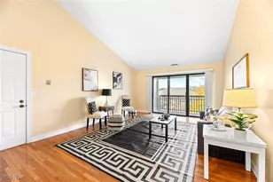 3800 Rosemont Blvd, Akron, OH 44333 - Photo 2