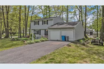 1620 Sapphire Drive, Hudson, OH 44236 - Photo 2