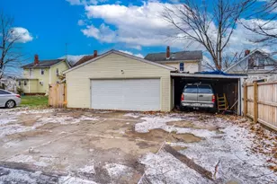 3211 11th St SW, Canton, OH 44710 - Photo 2