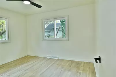 1524 Vernon Avenue NW, Warren, OH 44483 - Photo 28