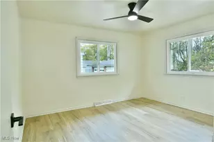 1524 Vernon Ave NW, Warren, OH 44483 - Photo 24