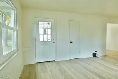 1524 Vernon Avenue NW, Warren, OH 44483 - Photo 10