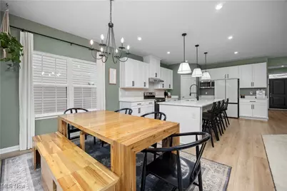 6163 Krystina Run, Lorain, OH 44053 - Photo 8