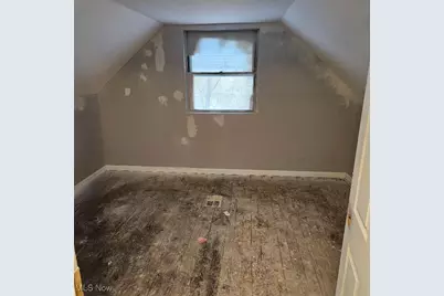 25650 Richards Avenue, Euclid, OH 44132 - Photo 10