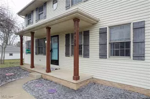 4122 Carnegie Ave NW, Massillon, OH 44646 - Photo 2