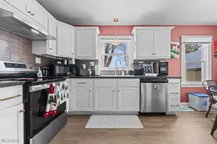 4722 Navarre Rd SW, Canton, OH 44706 - Photo 10