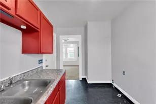 18802 Cherokee Ave, Loveland, OH 44119 - Photo 12