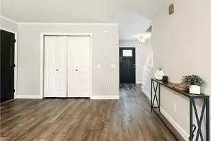 21 Cherry Hills Dr, Belpre, OH 45714 - Photo 14