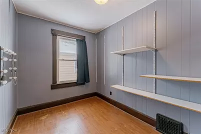 2015 Gross Avenue NE, Canton, OH 44714 - Photo 14