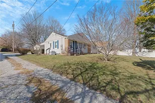 1539 Parkway Blvd, Alliance, OH 44601 - Photo 2