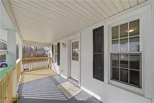 437 Erie St, Barberton, OH 44203 - Photo 4