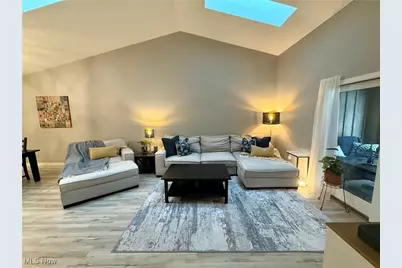 1486 Tripodi Circle, Niles, OH 44446 - Photo 8