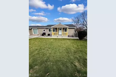 2328 26th Street NE, Canton, OH 44705 - Photo 2